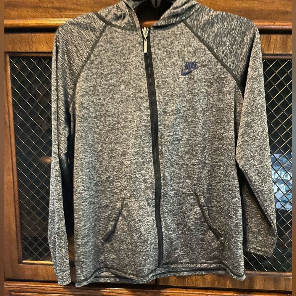 Nike Heathered Gray boys Full-Zip Hoodie size xl
